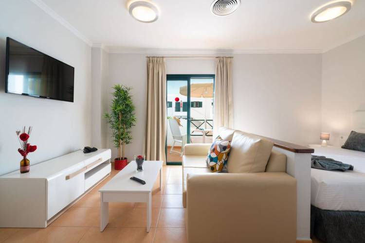  Hotel ILUNION Costa Sal Lanzarote Puerto del Carmen