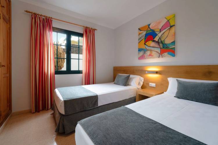  Hotel ILUNION Costa Sal Lanzarote Puerto del Carmen